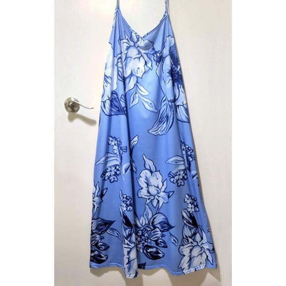 Floral Print Spaghetti Strap Swing Dress - Picture 2 of 5
